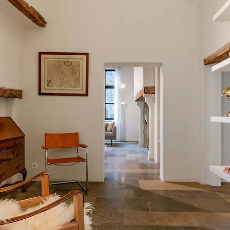 Huswell - Architect Gem In The Heart Of * גנט