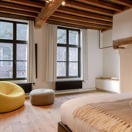 Huswell - Architect Gem In The Heart Of