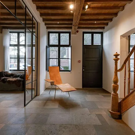 Huswell - Architect Gem In The Heart Of