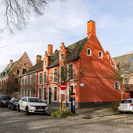 Huswell - Architect Gem In The Heart Of